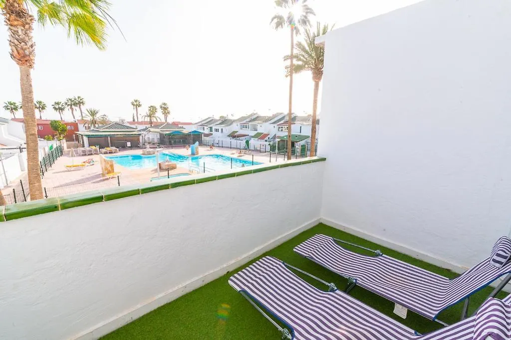 Deluxe Duplex Bungalow Private Parking Maspalomas  Apartamento Maspalomas (Gran Canaria)
